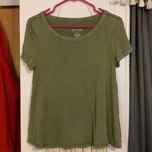 Soft and sexy American eagle Flowy blouse